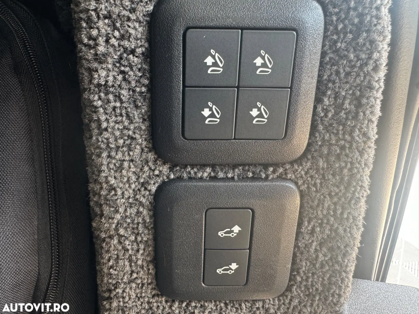 Land Rover Range Rover 2.0 l4 PHEV Vogue