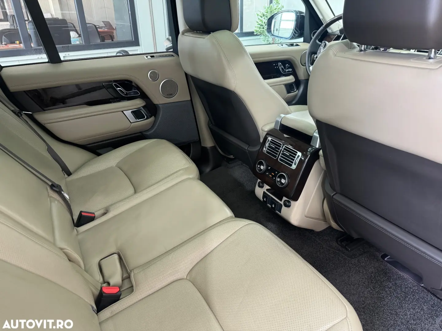 Land Rover Range Rover 2.0 l4 PHEV Vogue