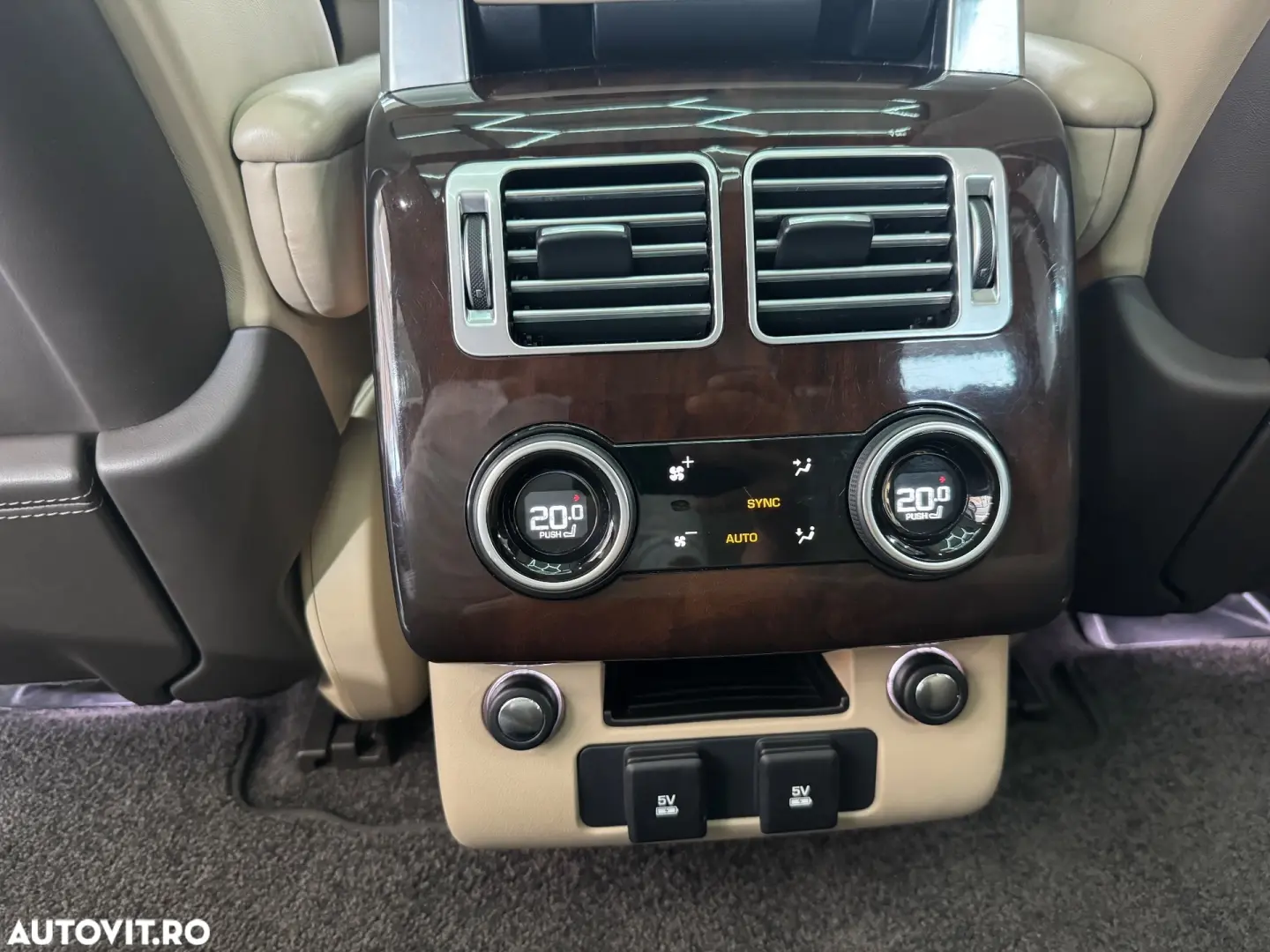 Land Rover Range Rover 2.0 l4 PHEV Vogue