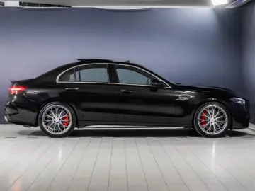 Mercedes-Benz C 63 S E PERFORMANCE Pano HUD 360
