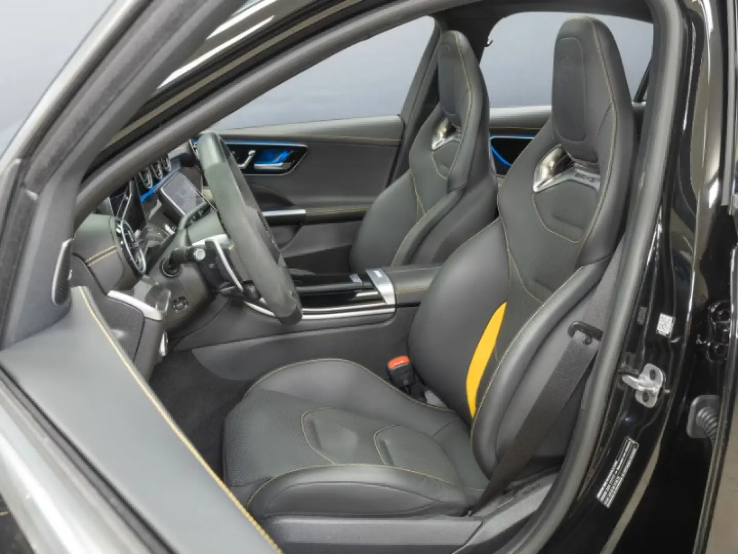 Mercedes-Benz C 63 S E PERFORMANCE Pano HUD 360