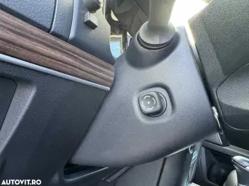 Toyota Land Cruiser 2.8l D-4D 204 CP A T 7 locuri Executive