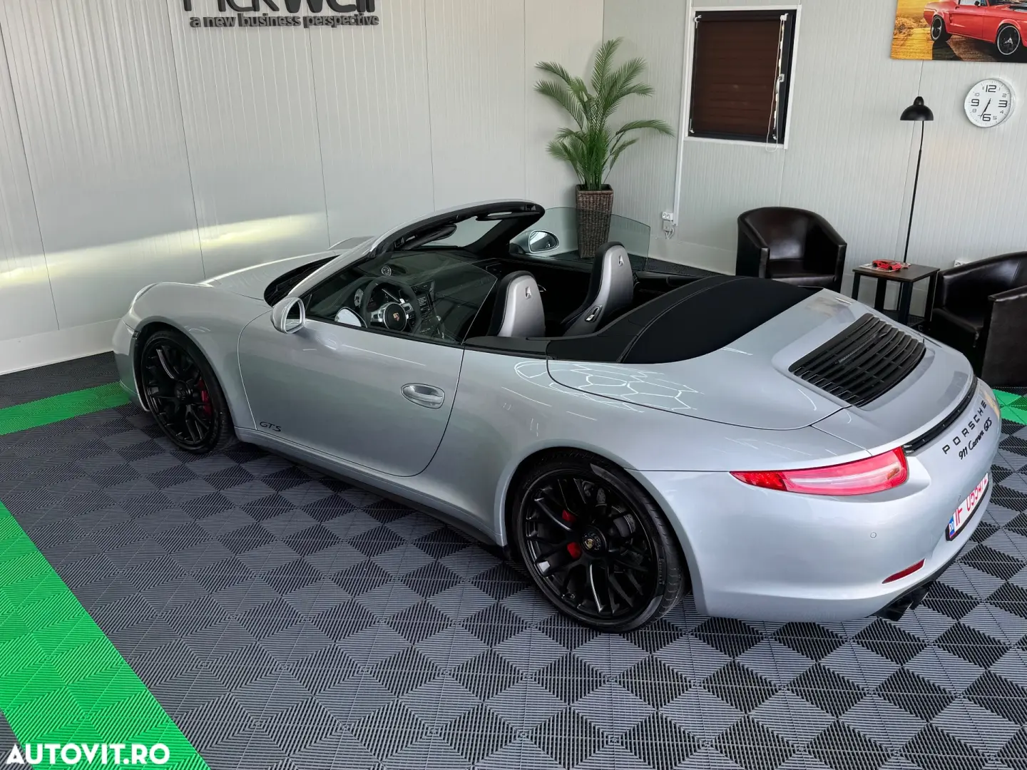Porsche 911 Carrera GTS Cabriolet PDK