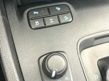 Ranger Stormtrak 4x4  GARANTIE 01.2027 Rollo