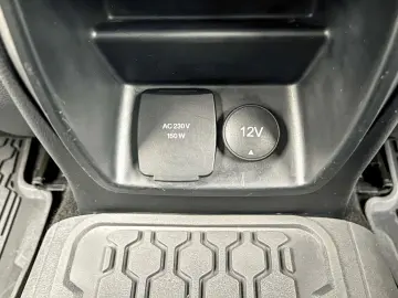 Ranger Stormtrak 4x4  GARANTIE 01.2027 Rollo