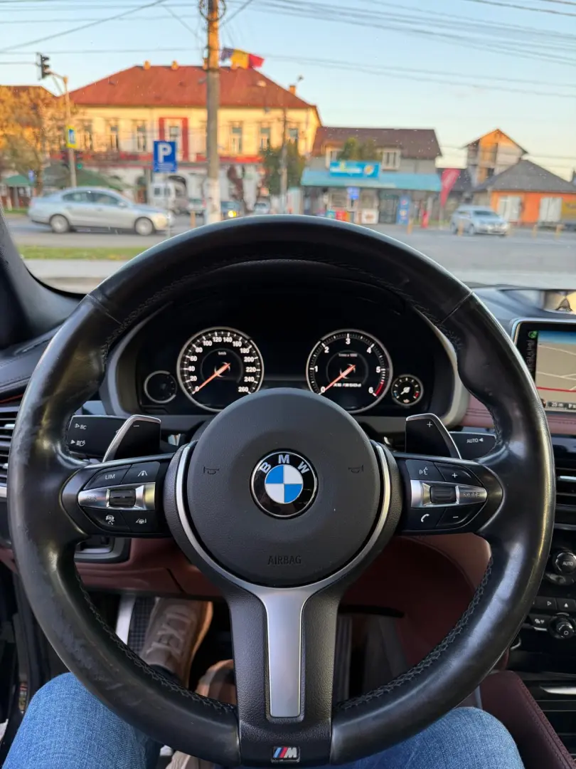 BMW X6 M50