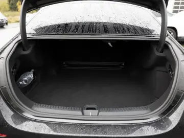 Mercedes-Benz E 450 4M AMG-Sport Super Pano Stdhz