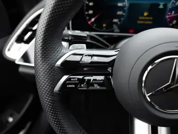 Mercedes-Benz E 450 4M AMG-Sport Super Pano Stdhz