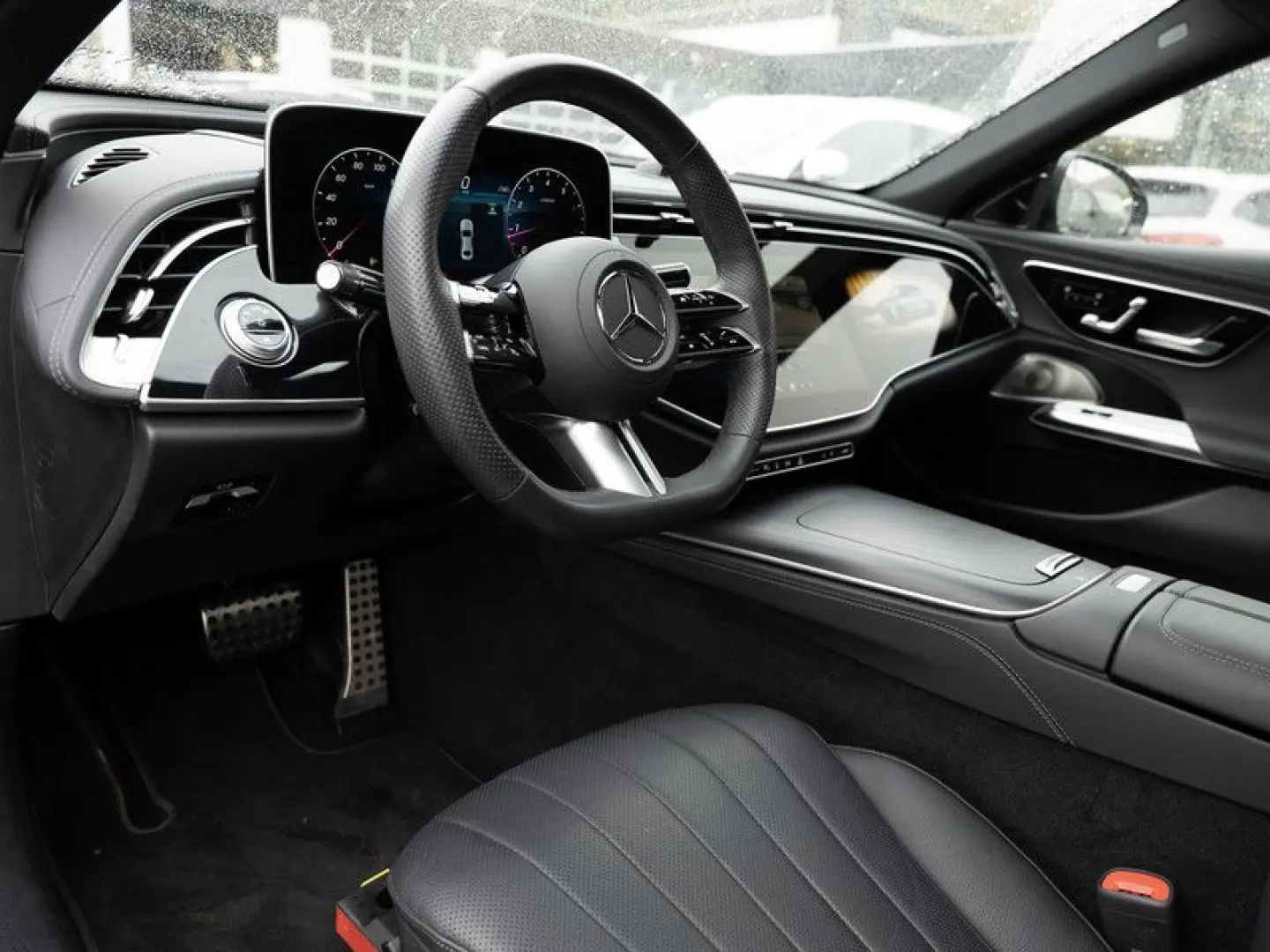 Mercedes-Benz E 450 4M AMG-Sport Super Pano Stdhz