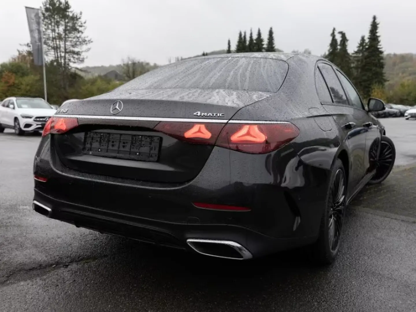 Mercedes-Benz E 450 4M AMG-Sport Super Pano Stdhz