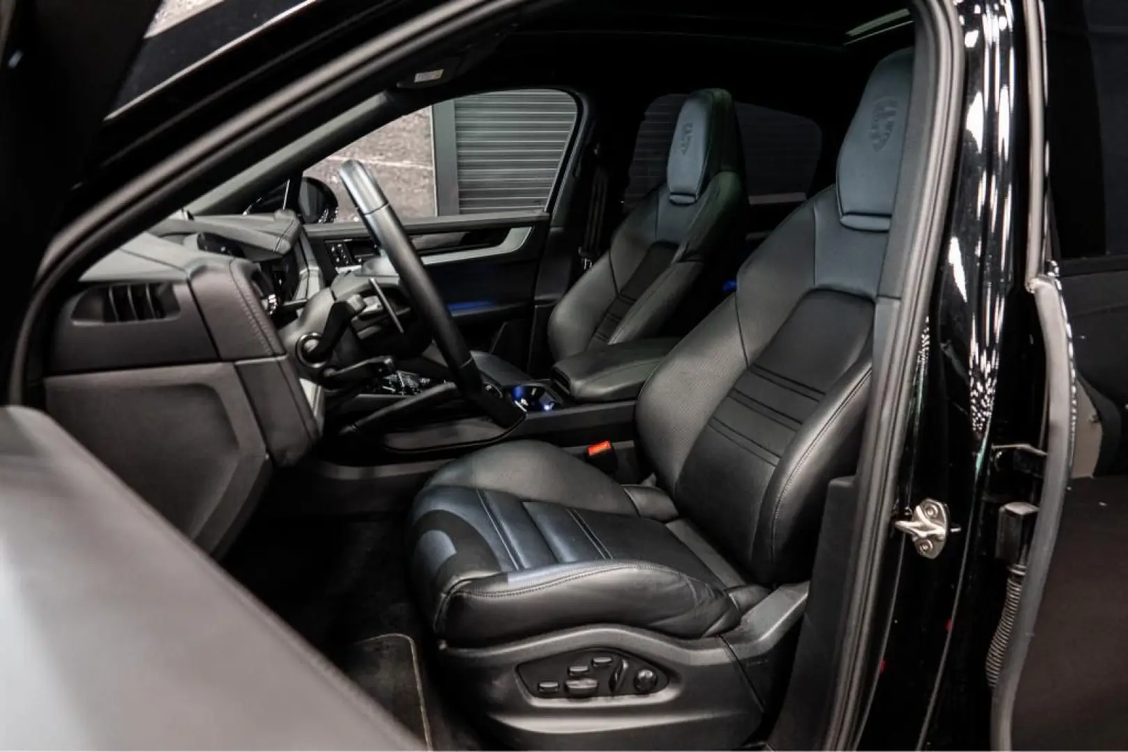 Cayenne Coupe E-Hybrid HUD Pass Display Luft