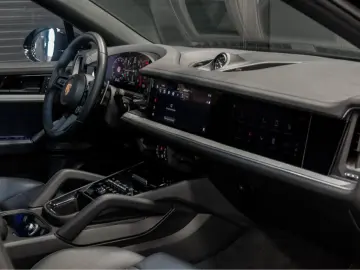 Cayenne Coupe E-Hybrid HUD Pass Display Luft