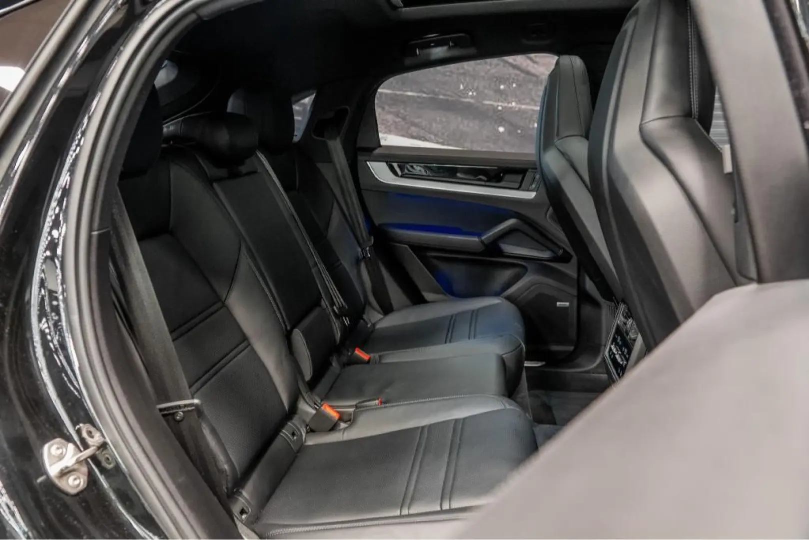 Cayenne Coupe E-Hybrid HUD Pass Display Luft