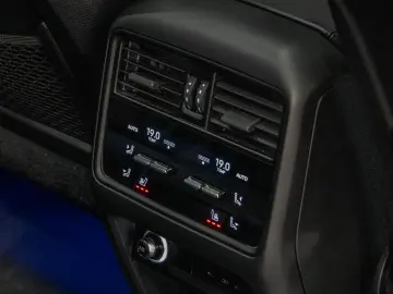 Cayenne Coupe E-Hybrid HUD Pass Display Luft