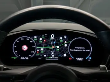 Cayenne Coupe E-Hybrid HUD Pass Display Luft