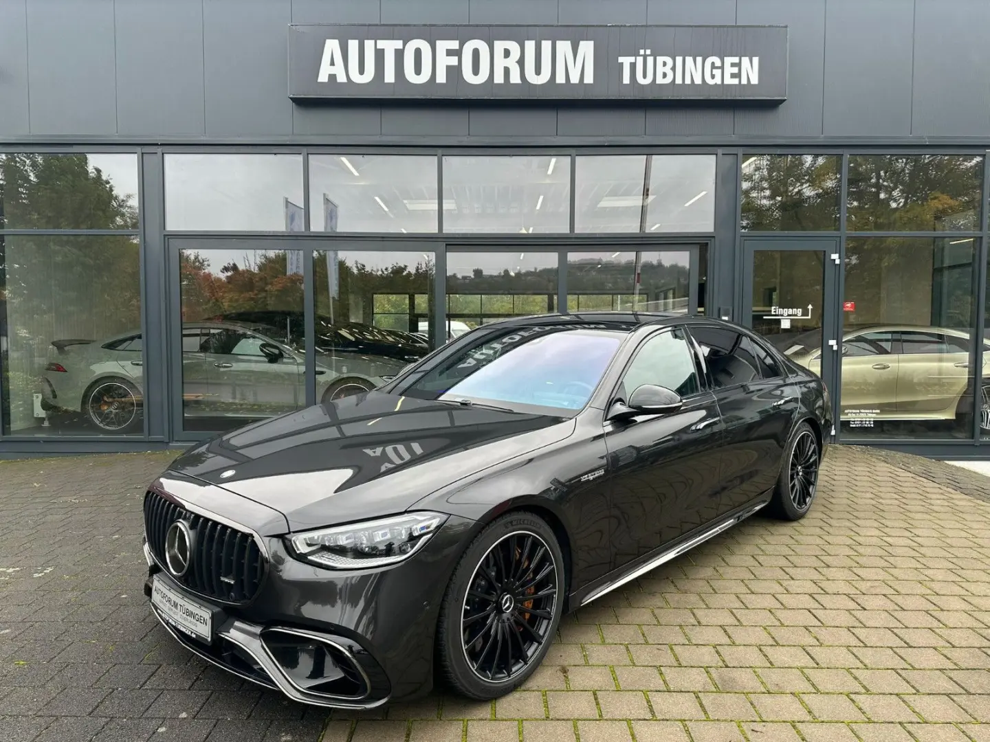 S 63 E Performance L  KERAMIK TV PANO