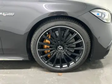 S 63 E Performance L  KERAMIK TV PANO