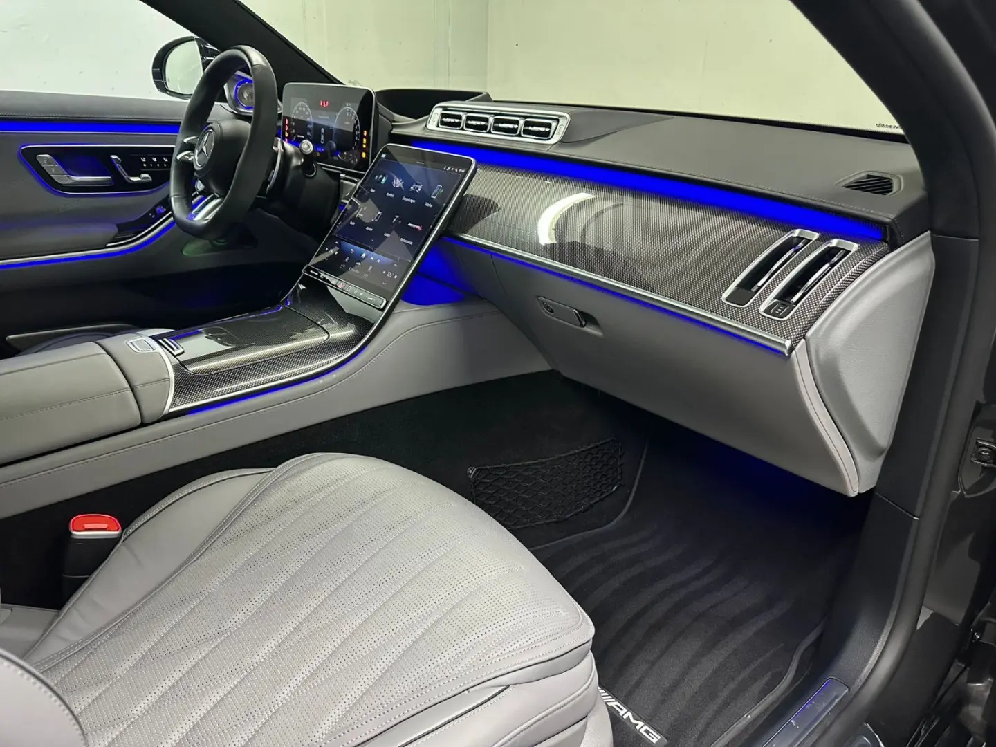 S 63 E Performance L  KERAMIK TV PANO