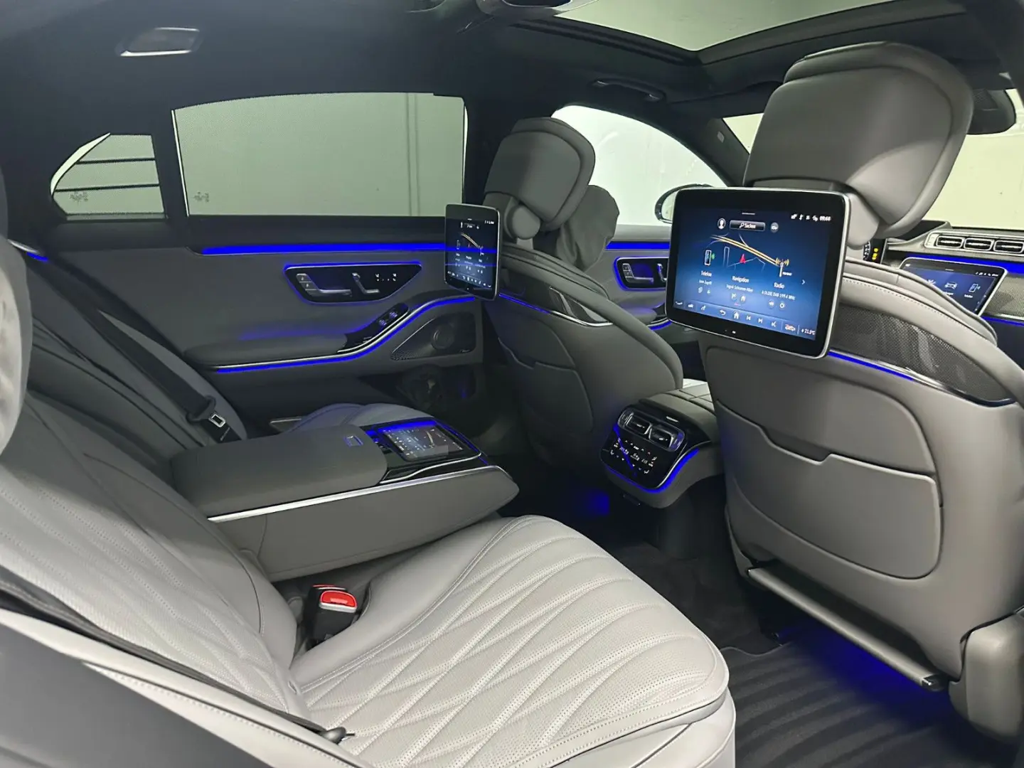 S 63 E Performance L  KERAMIK TV PANO