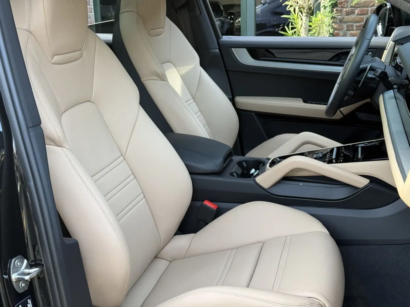 Cayenne E-Hybrid Coupe SPORTDESIGN 22 EXCLUSIVE