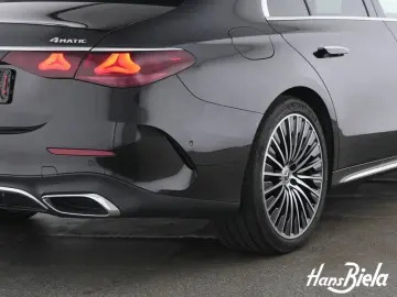 E 300 e 4M AMG Prem  20  Pano Bur Dig.Li AHK HUD