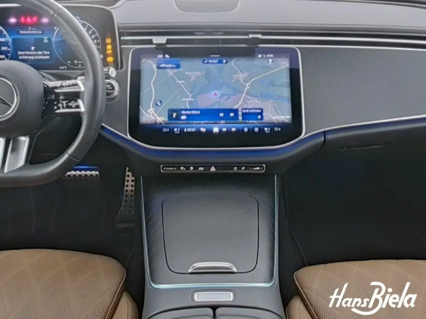 E 300 e 4M AMG Prem  20  Pano Bur Dig.Li AHK HUD