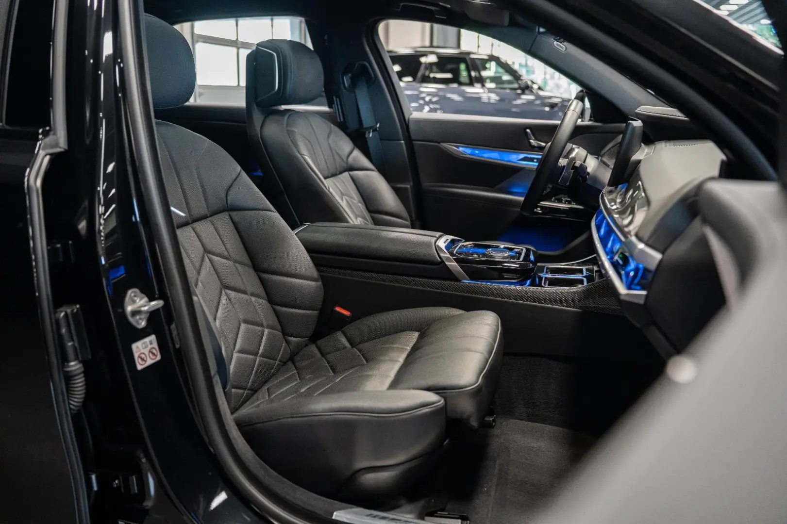 740 d xDrive M Sport Pro B&W Pano SurroundV