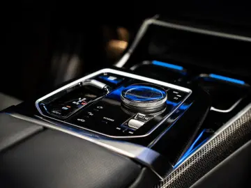 740 d xDrive M Sport Pro B&W Pano SurroundV