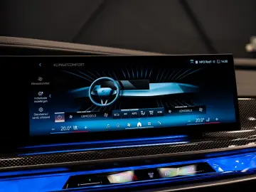 740 d xDrive M Sport Pro B&W Pano SurroundV