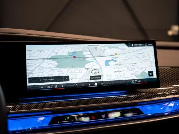 740 d xDrive M Sport Pro B&W Pano SurroundV