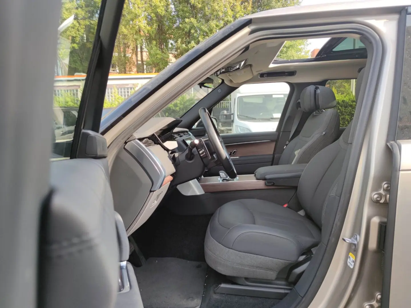 RR P510e Autobiography Panorama 4WS HUD ACC 22