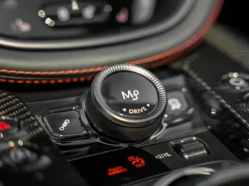 DBX 707   Q - Edition   Remote Park Heat