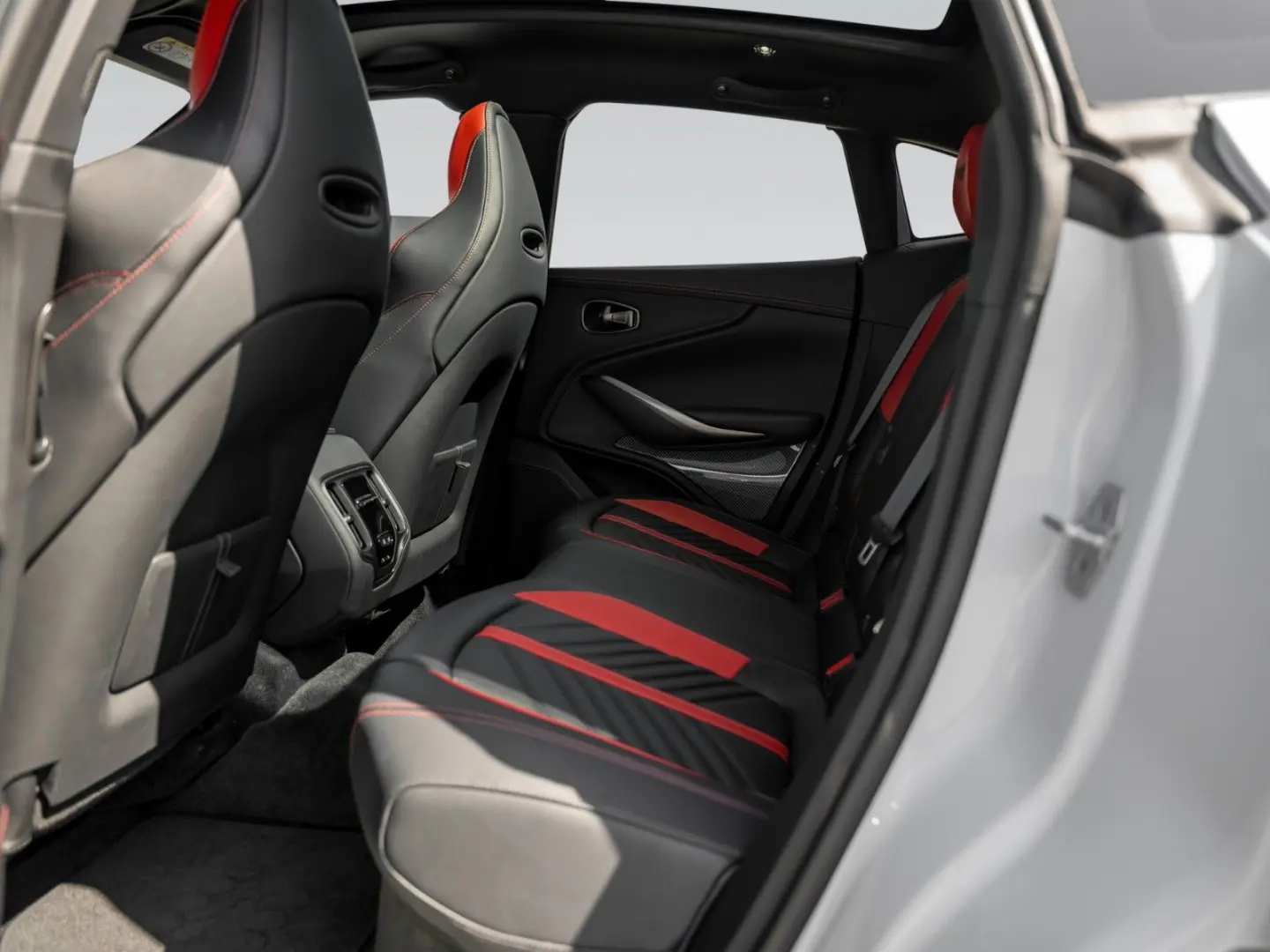 DBX 707   Q - Edition   Remote Park Heat