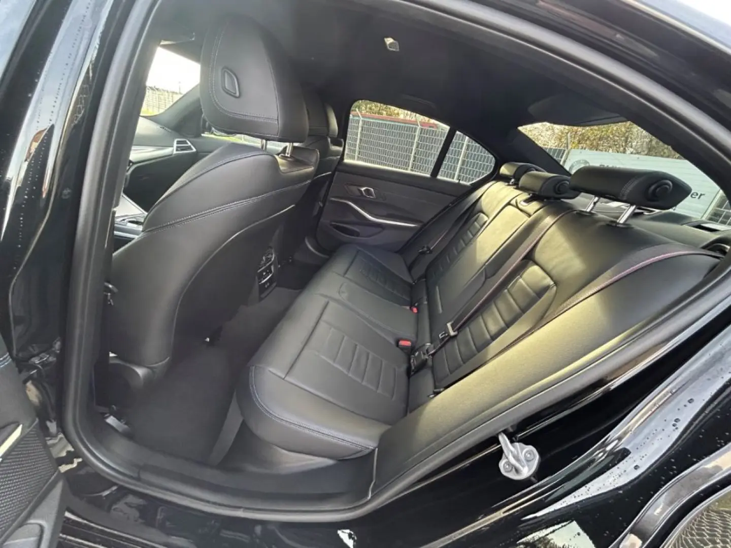 M340i xDrive Limousine HUD eSitze HiFi 360 Kamer