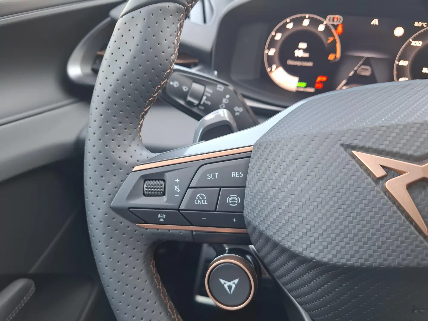 Cupra Terramar 1.5 eTSI 150CP A7 hibrid MHEV