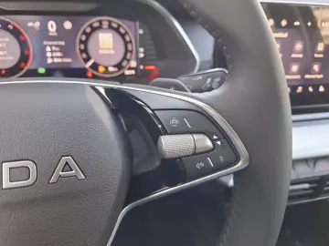 Skoda Octavia 2.0 TDI-- 150 CP DSG Selection