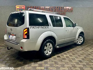 Nissan Pathfinder 2.5 dCi Aut LE Plus