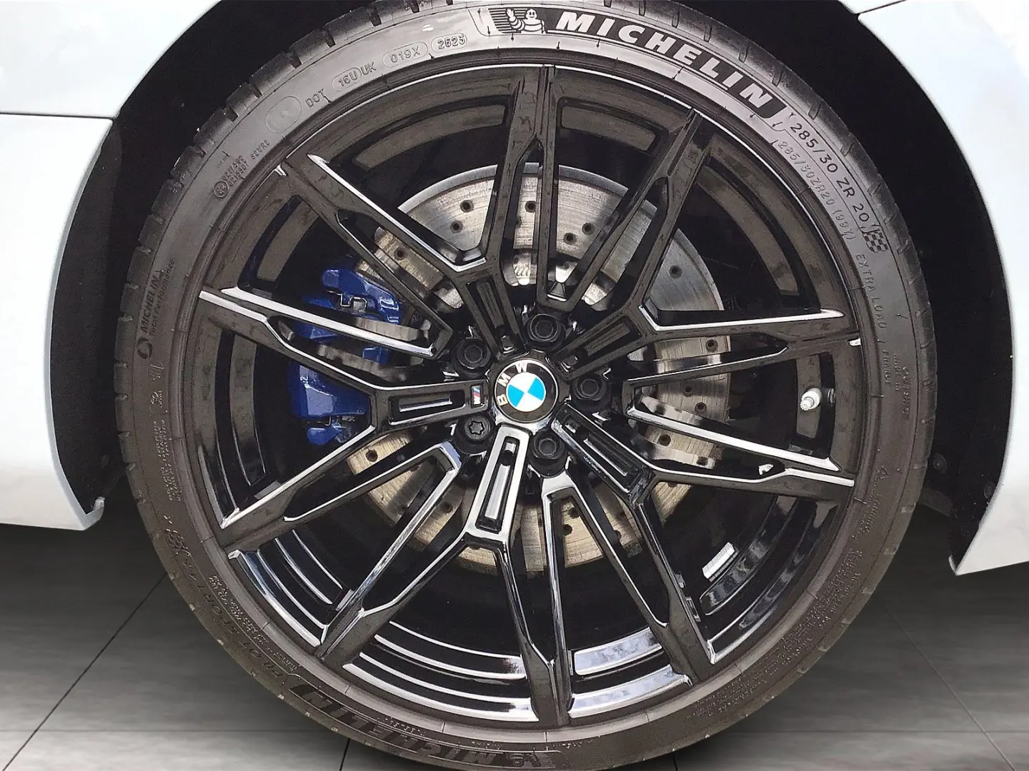 M2 Coupé Schaltgetriebe-Adaptives M Fahrwerk-Har