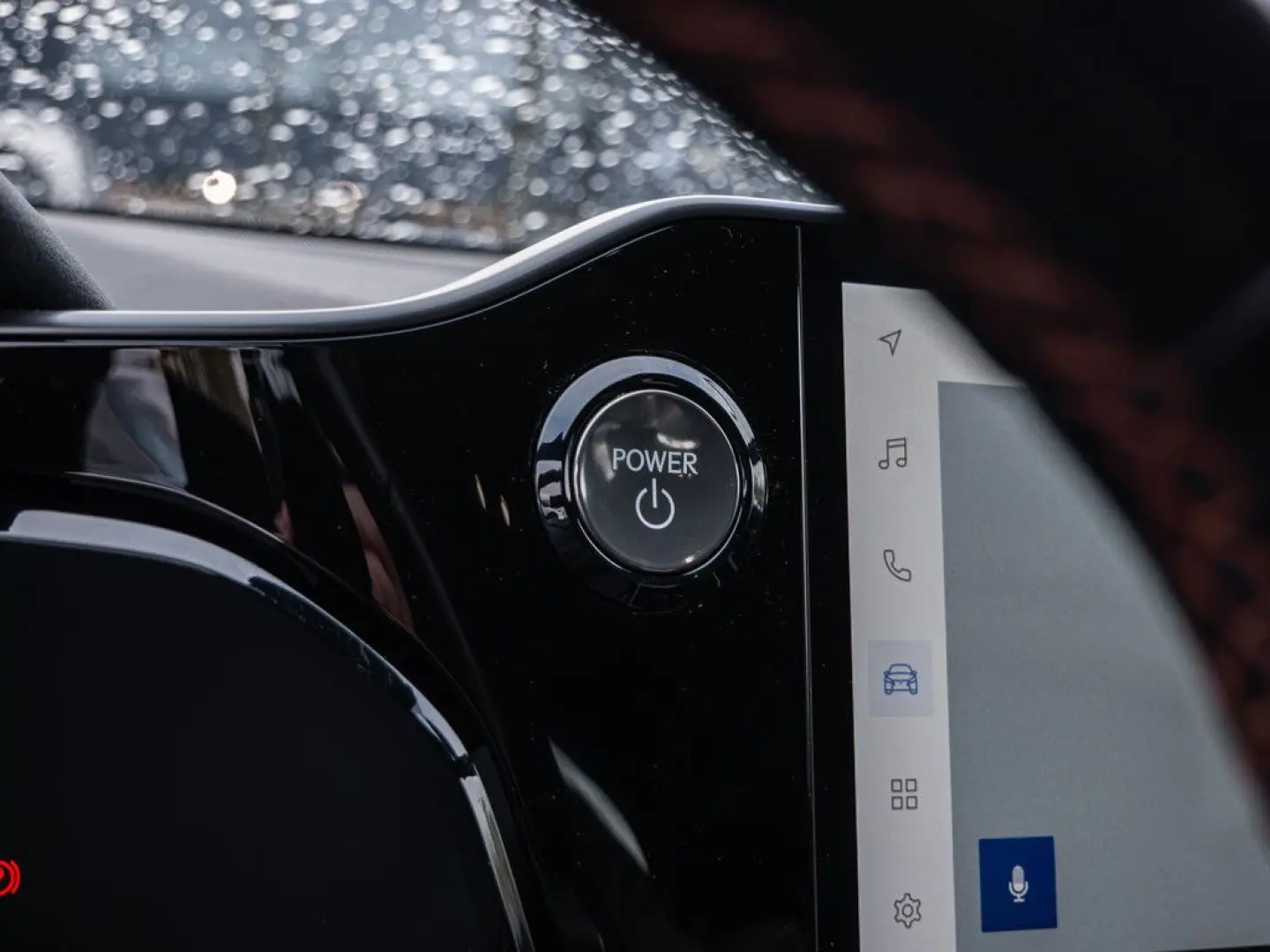 NX 450h   Executive ACC LED 360  Interieur-Pak.