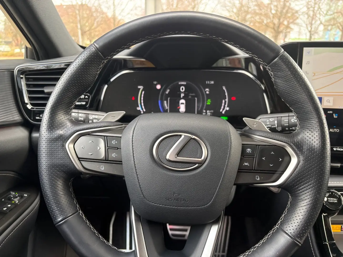 NX 450h  P-Navi  HUD  360   SHZ    -RESERVIERT-