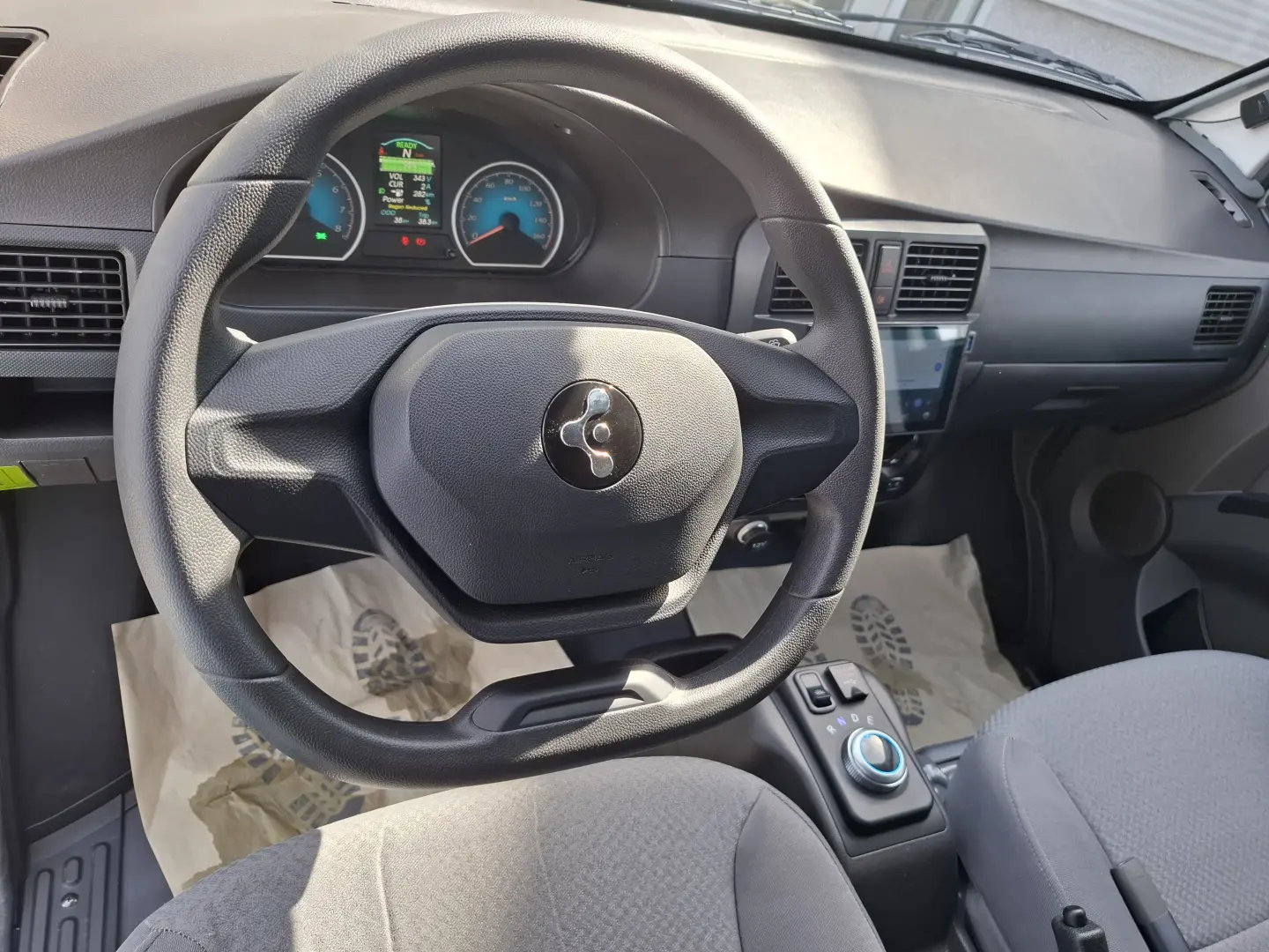 FEST E-BOX M---Autoutilitara--ELECTRIC