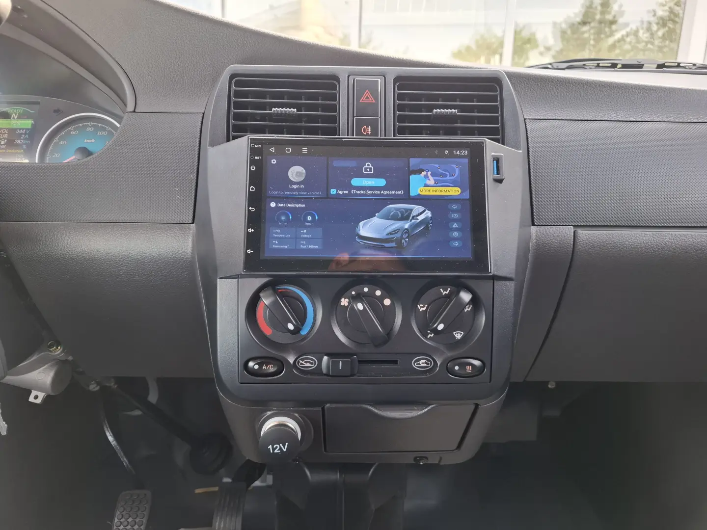 FEST E-BOX M---Autoutilitara--ELECTRIC