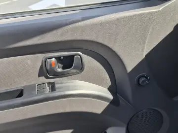 FEST E-BOX M---Autoutilitara--ELECTRIC