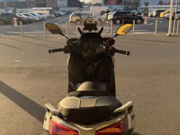 Yamaha XMAX 300 TechMax