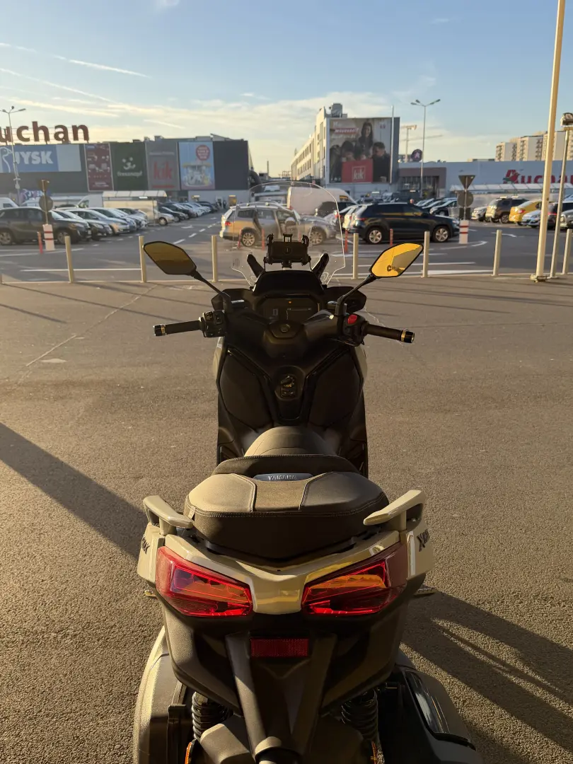 Yamaha XMAX 300 TechMax