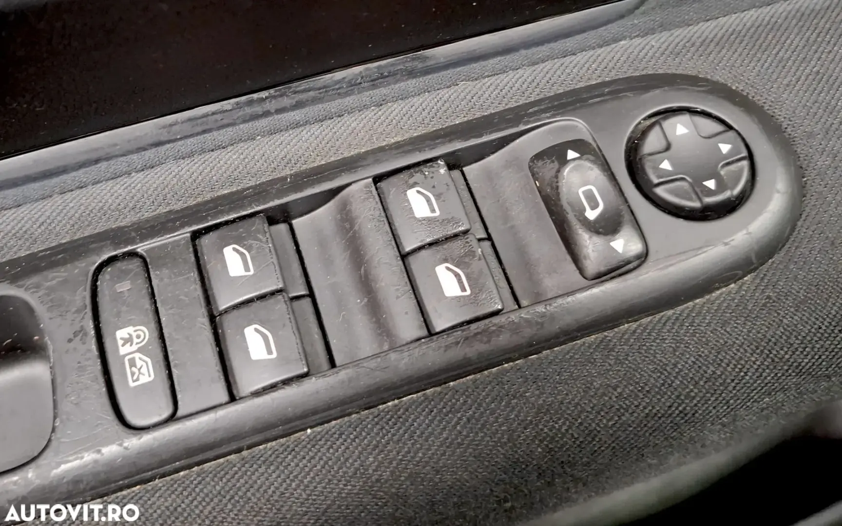 Peugeot 3008 1.6 HDI FAP Active