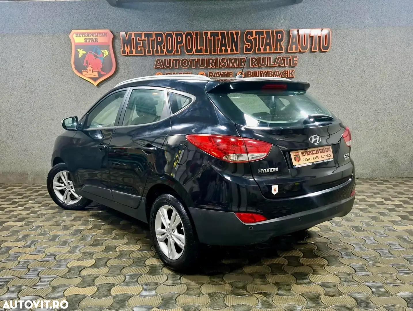 Hyundai Tucson blue 1.7 CRDi 2WD Style