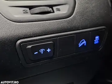 Hyundai Tucson blue 1.7 CRDi 2WD Style