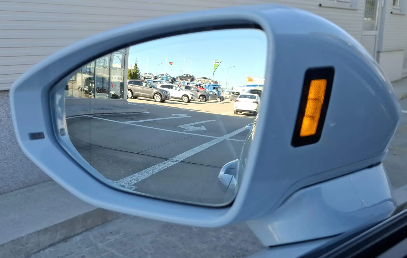 Audi A8 55 TFSI quattro Tiptronic MHEV