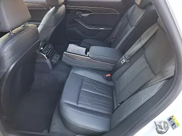 Audi A8 55 TFSI quattro Tiptronic MHEV